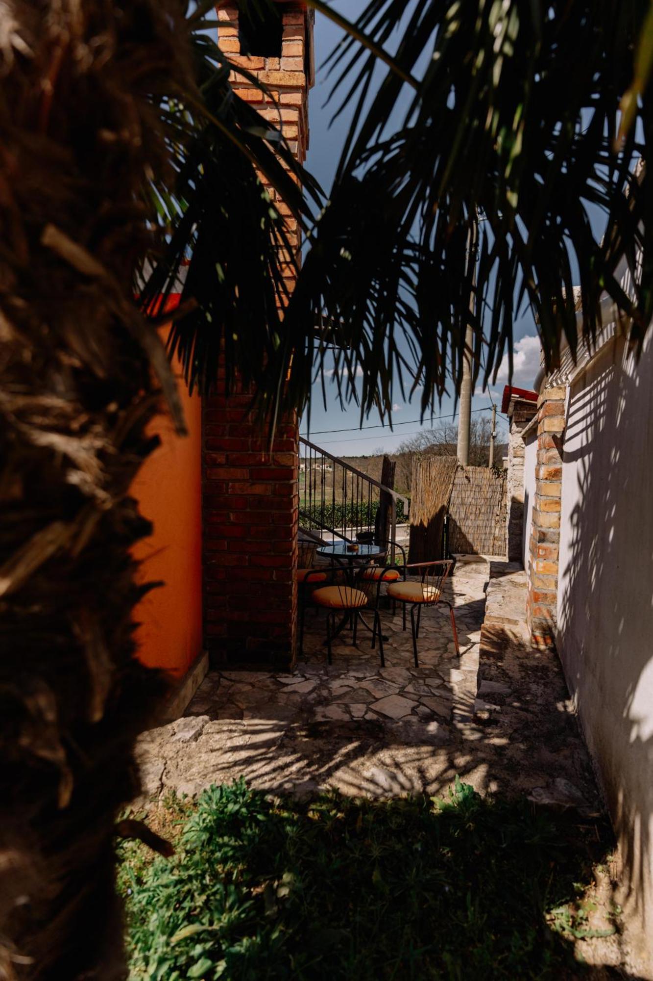 Sweet Room With A Terrace Roč Esterno foto